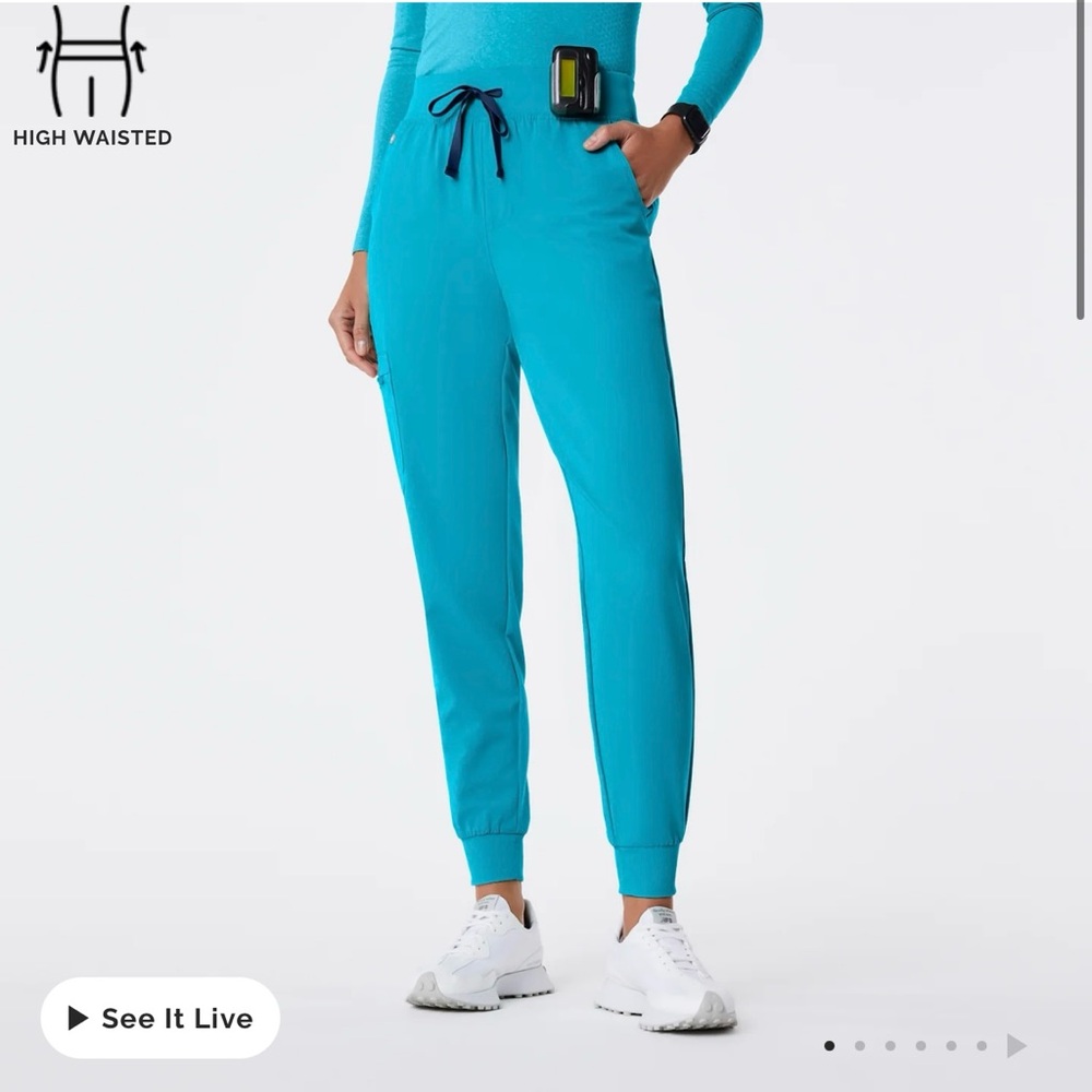 FIGS High Waisted Zamora Jogger Scrub Pant